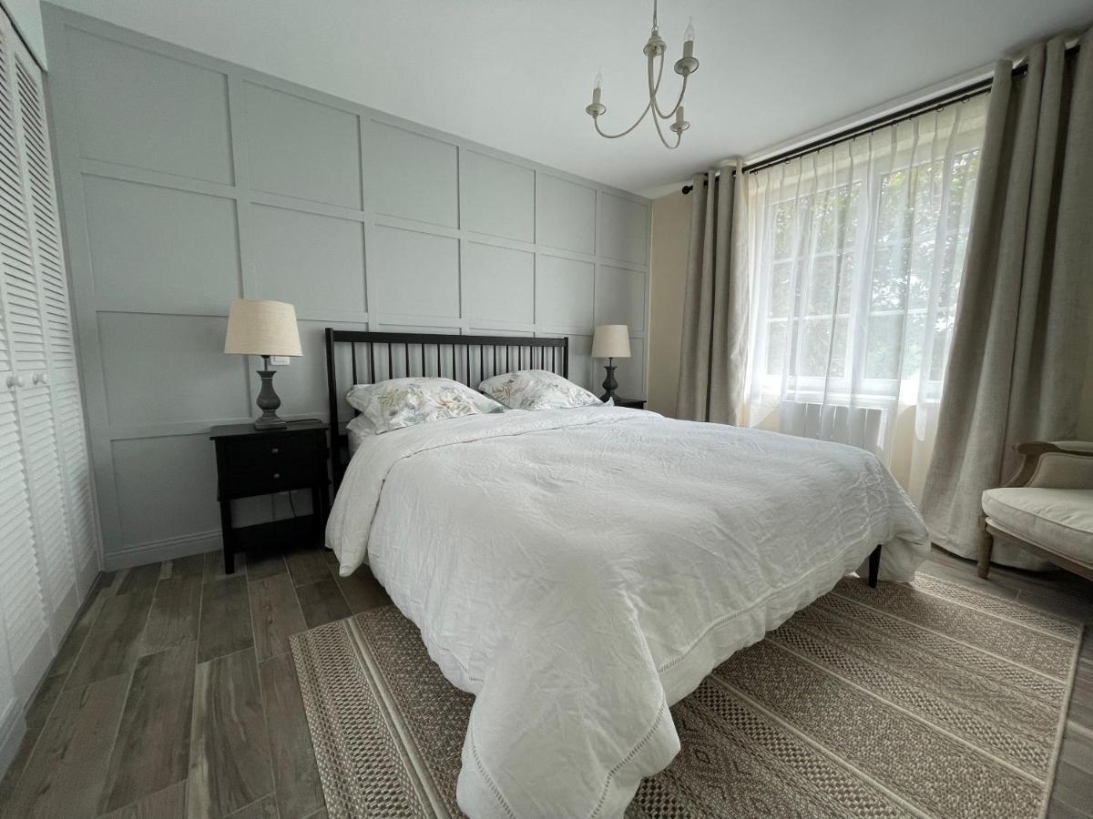 Les Cottages Du Manoir, Jacuzzi -كروزون المظهر الخارجي الصورة